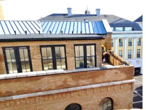 cavity-trays-explores-high-level-intersections-and-building-regulations-requirements-–-adc