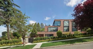 this-modern-brick-house-terraces-down-the-hillside
