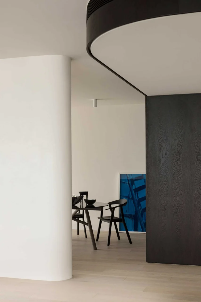 Partly screened dining area giving a semi-private place to eat