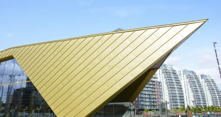 best-practice-for-standing-seam-zinc-roof-build-ups-–-adc