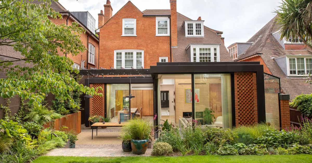 a-contemporary-extension-adds-new-living-spaces-and-natural-light-to-this-brick-home