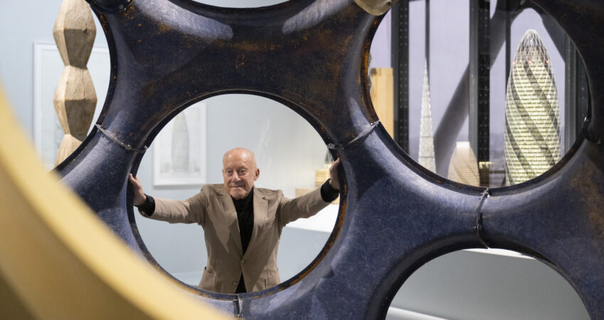 norman-foster-retrospective-–-adc