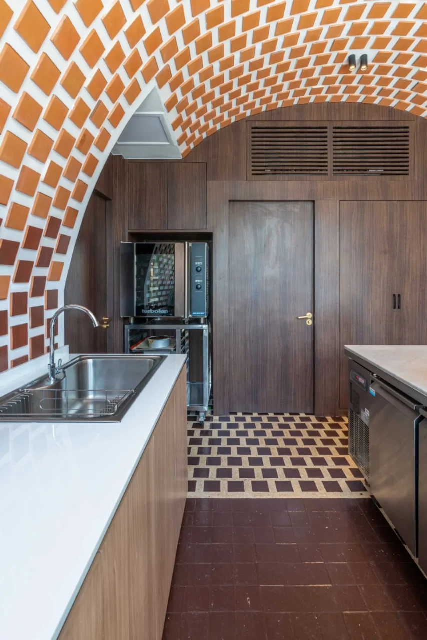 Gradient clay tile pattern inside the cafe