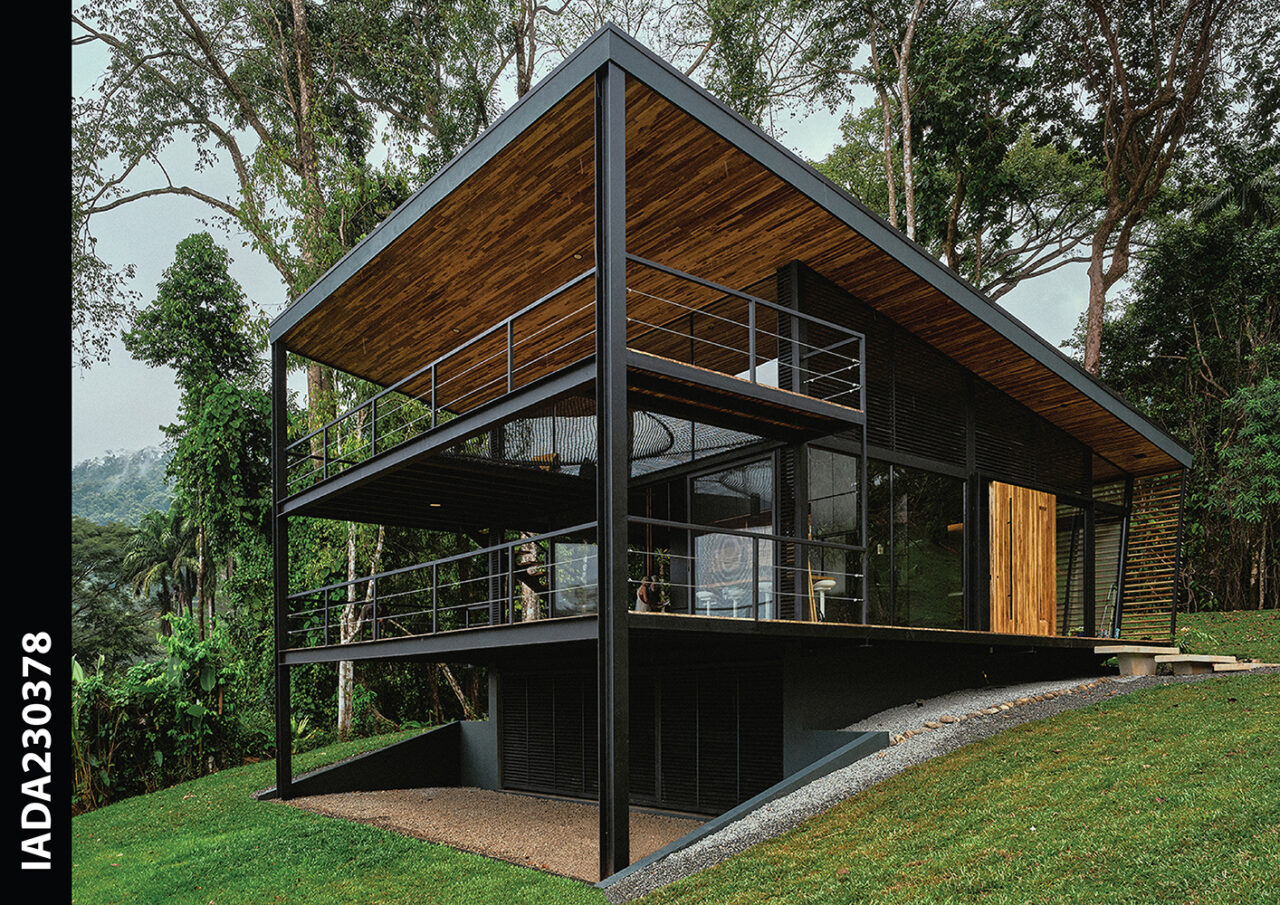 Black House (Casa Negra)