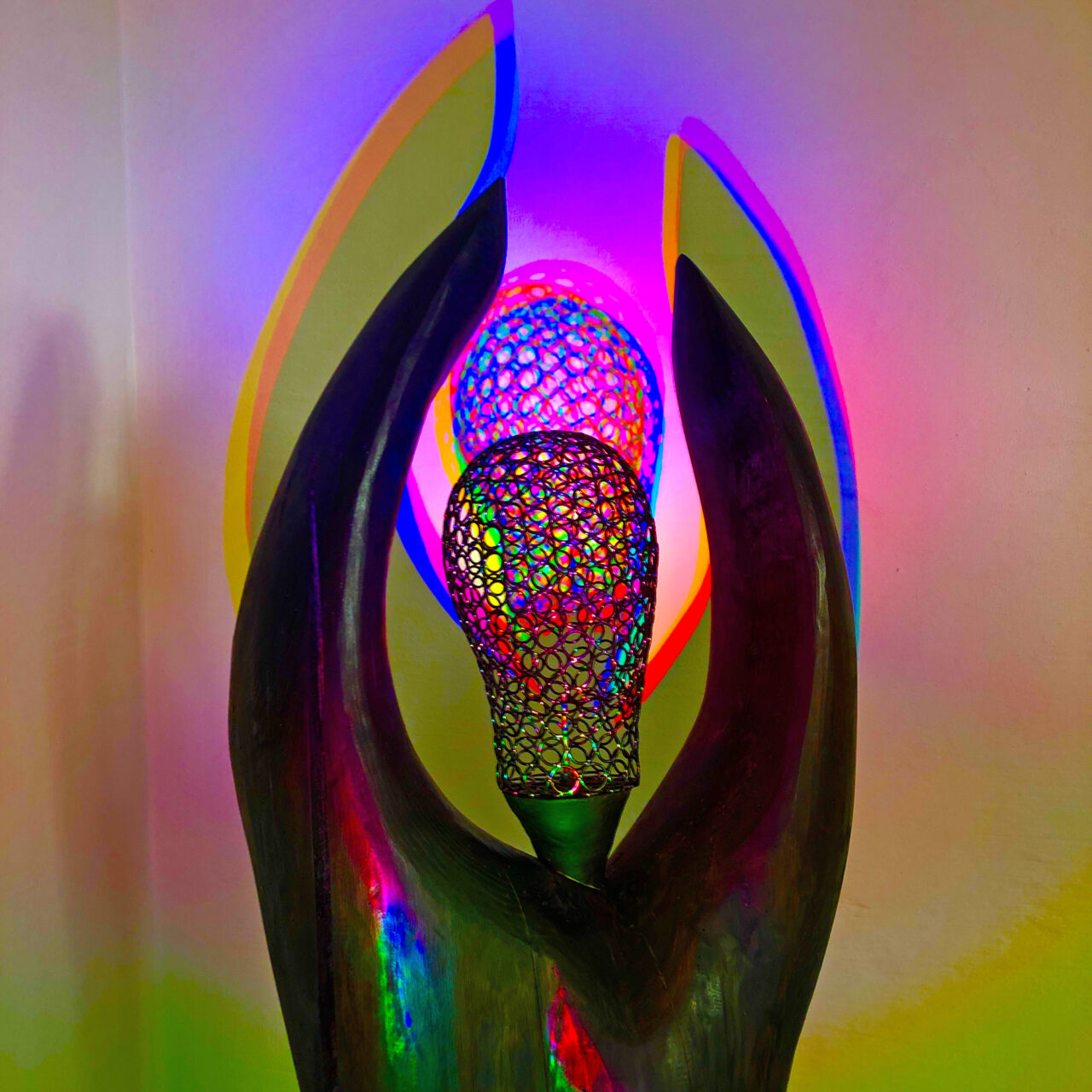 The DNA of the light – Painting with the colors of light