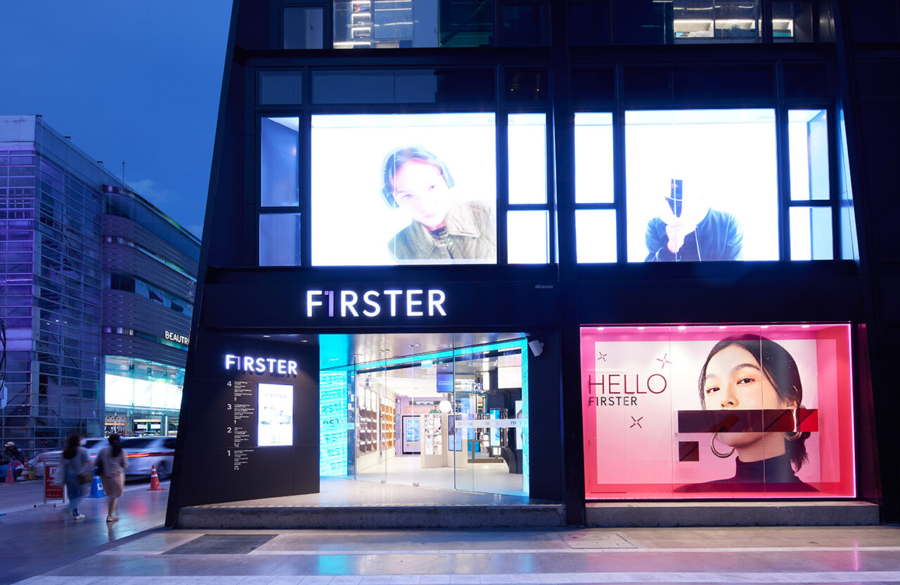FIRSTER Siam