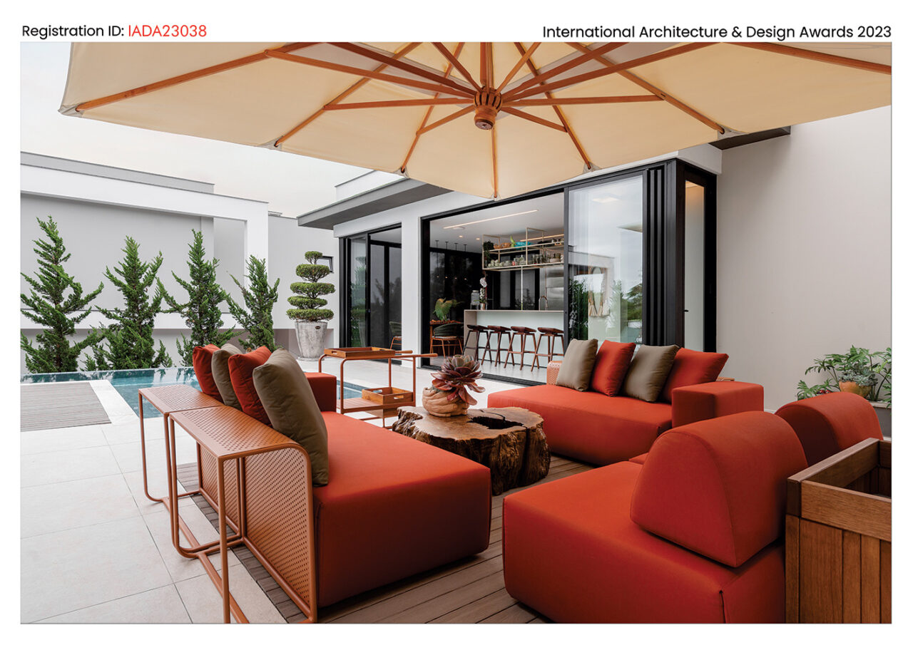 Beyond colors house