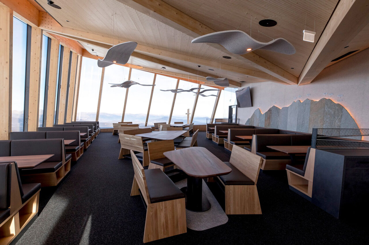 The Eagle - Mountain Top Restaurant