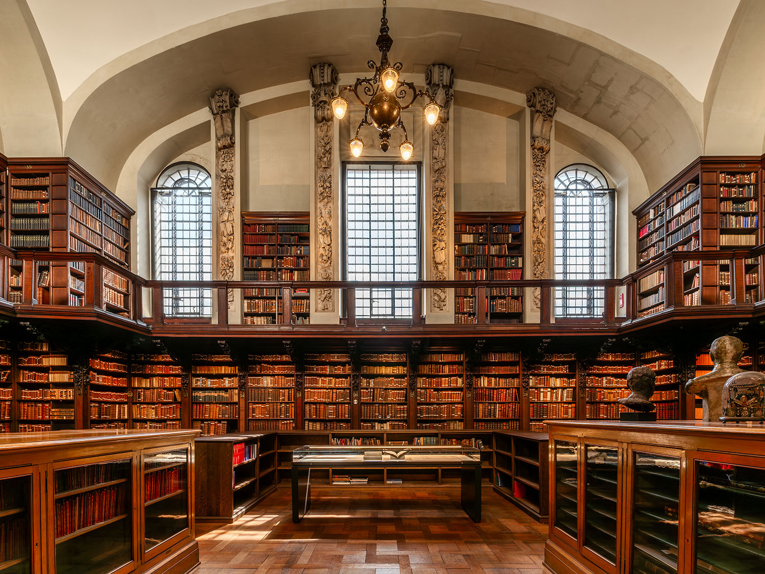 st.-paul’s-library-restored-–-adc