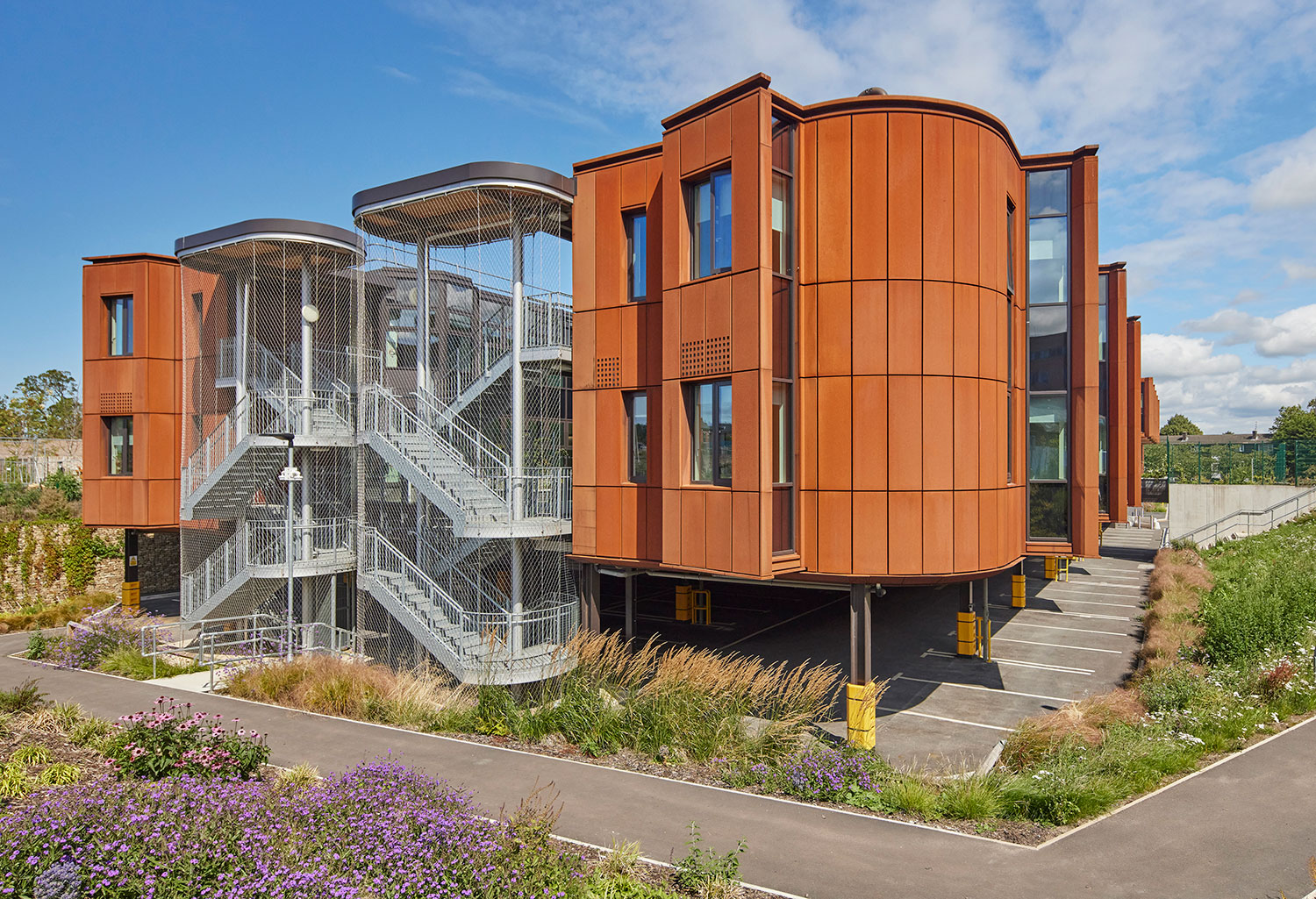 catkin-centre-and-sunflower-house-at-alder-hey-children’s-hospital-adc