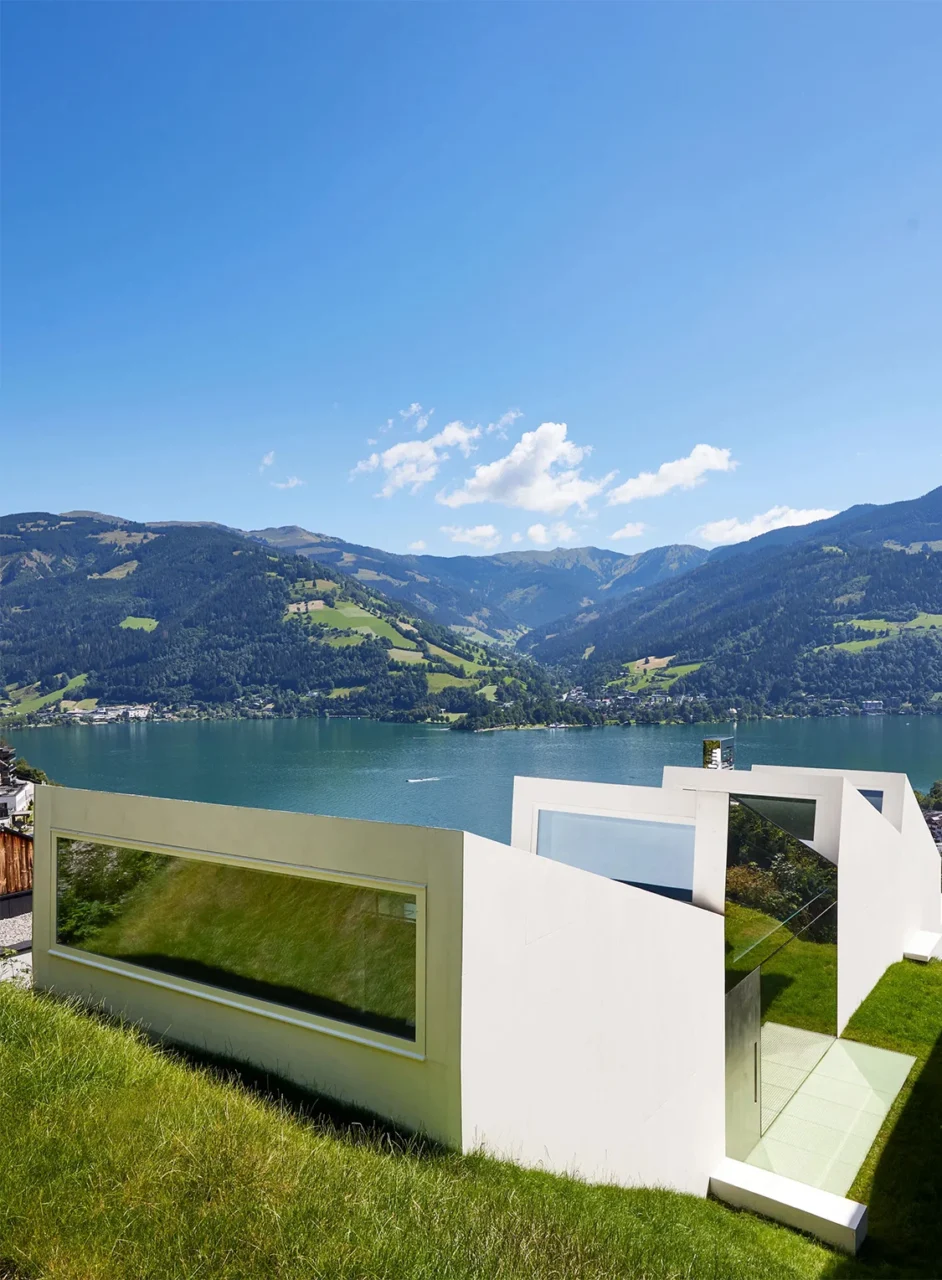 Austrian House by Rem Koolhaas and OMA on a sloping site by the Zeller See