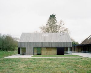 hunts-green-barn-–-adc