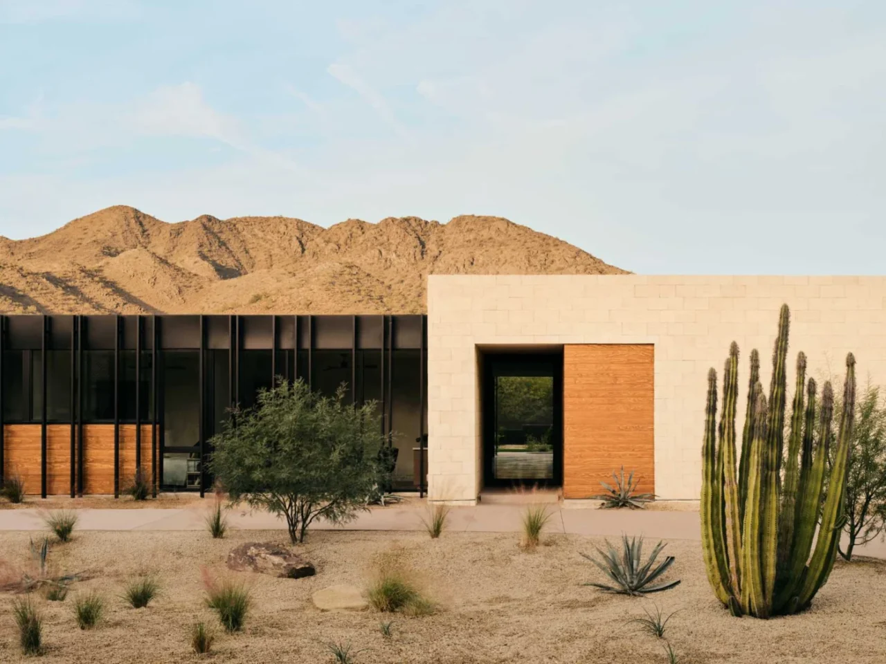 Modern desert house in Paradise Valley, Arizona, with metal fins on the facade