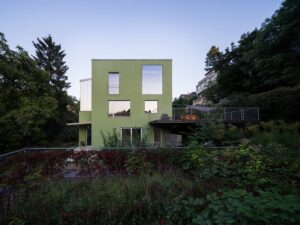 green-house-by-aoc-architekti-–-adc