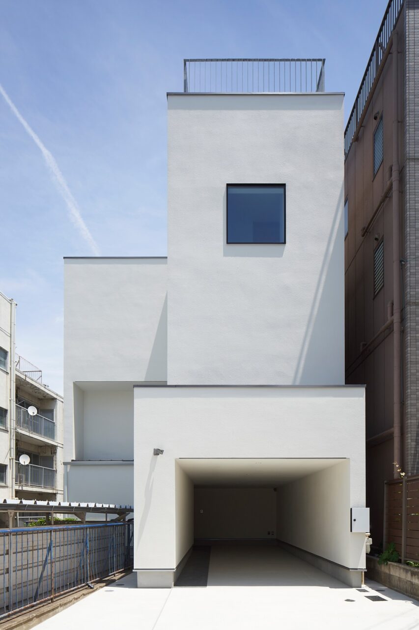 House in Nakano-sakaue