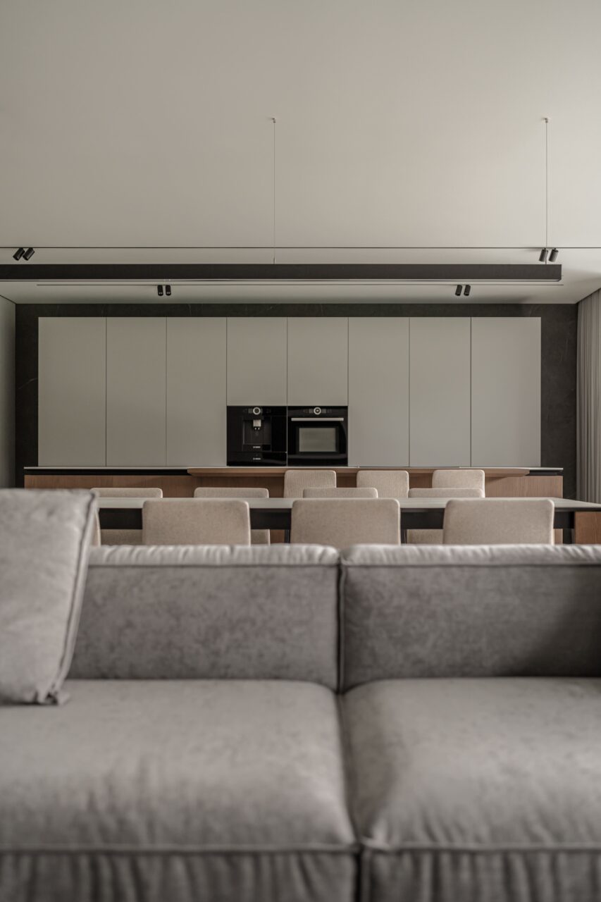 Poli House