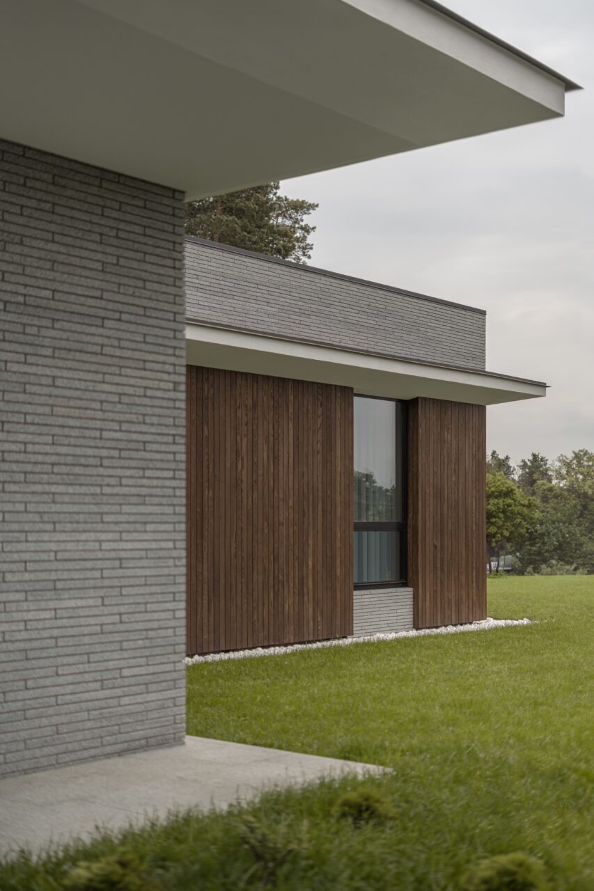 Poli House