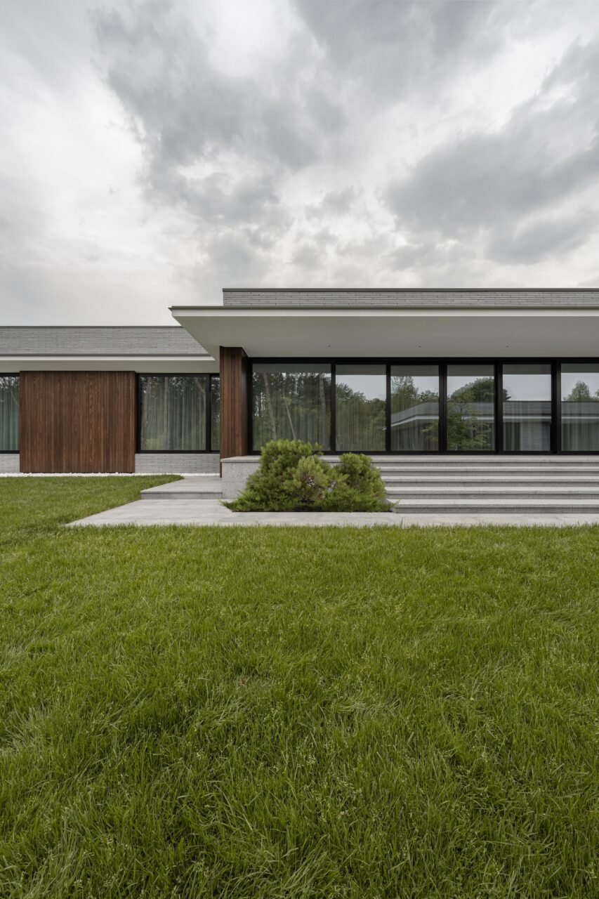 Poli House