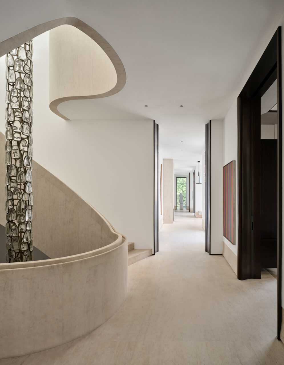 Cabochon Column