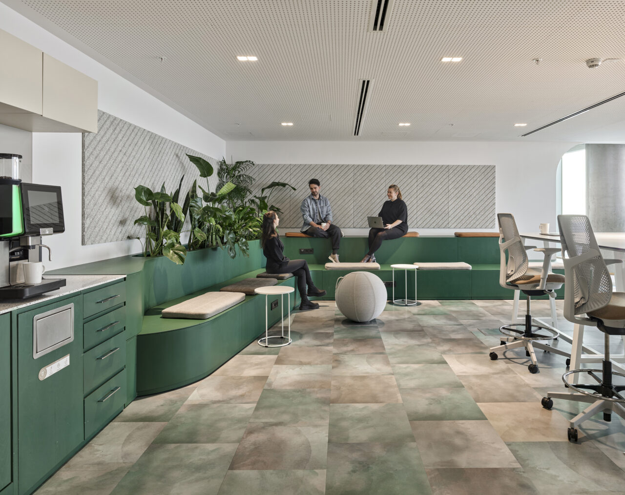 PFIZER ISTANBUL BOSPHORUS HQ OFFICE