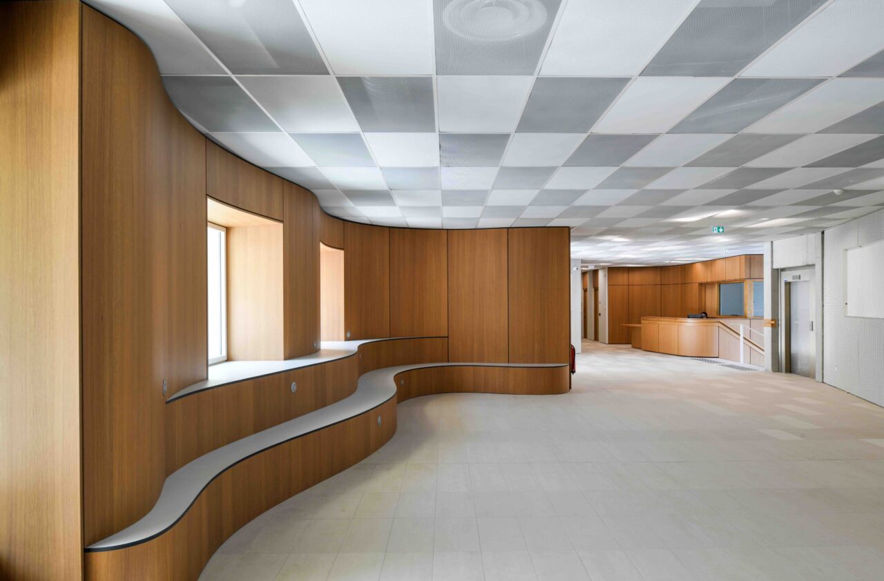 ESSCA School of Management