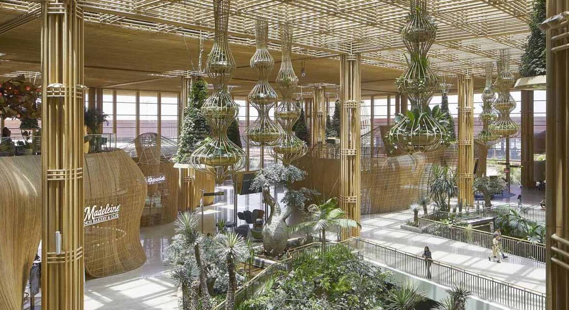 over-5-miles-of-rattan-were-used-to-create-the-interior-of-bengaluru-international-airport