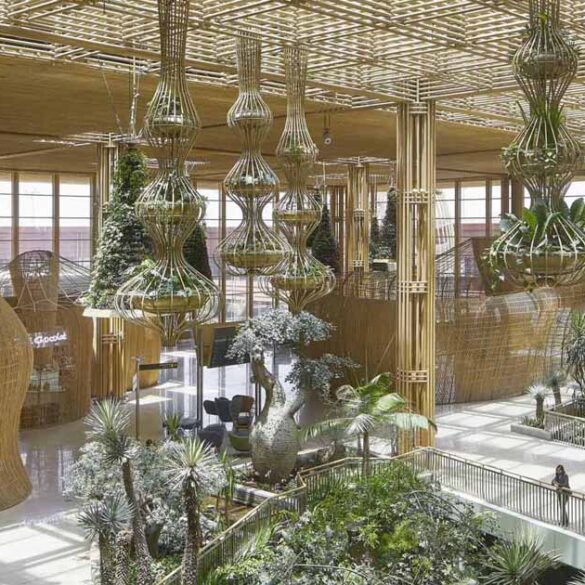 over-5-miles-of-rattan-were-used-to-create-the-interior-of-bengaluru-international-airport