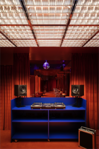 gilda-haus-madrid:-a-cinematic-escape-into-1950s-glamour-–-adc
