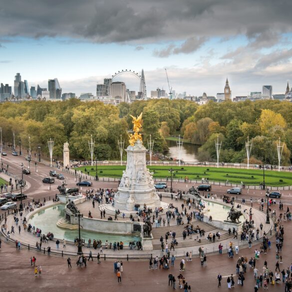 opportunity:-queen-elizabeth-ii-memorial-–-adc