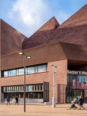 sadler’s-wells-east-–-adc