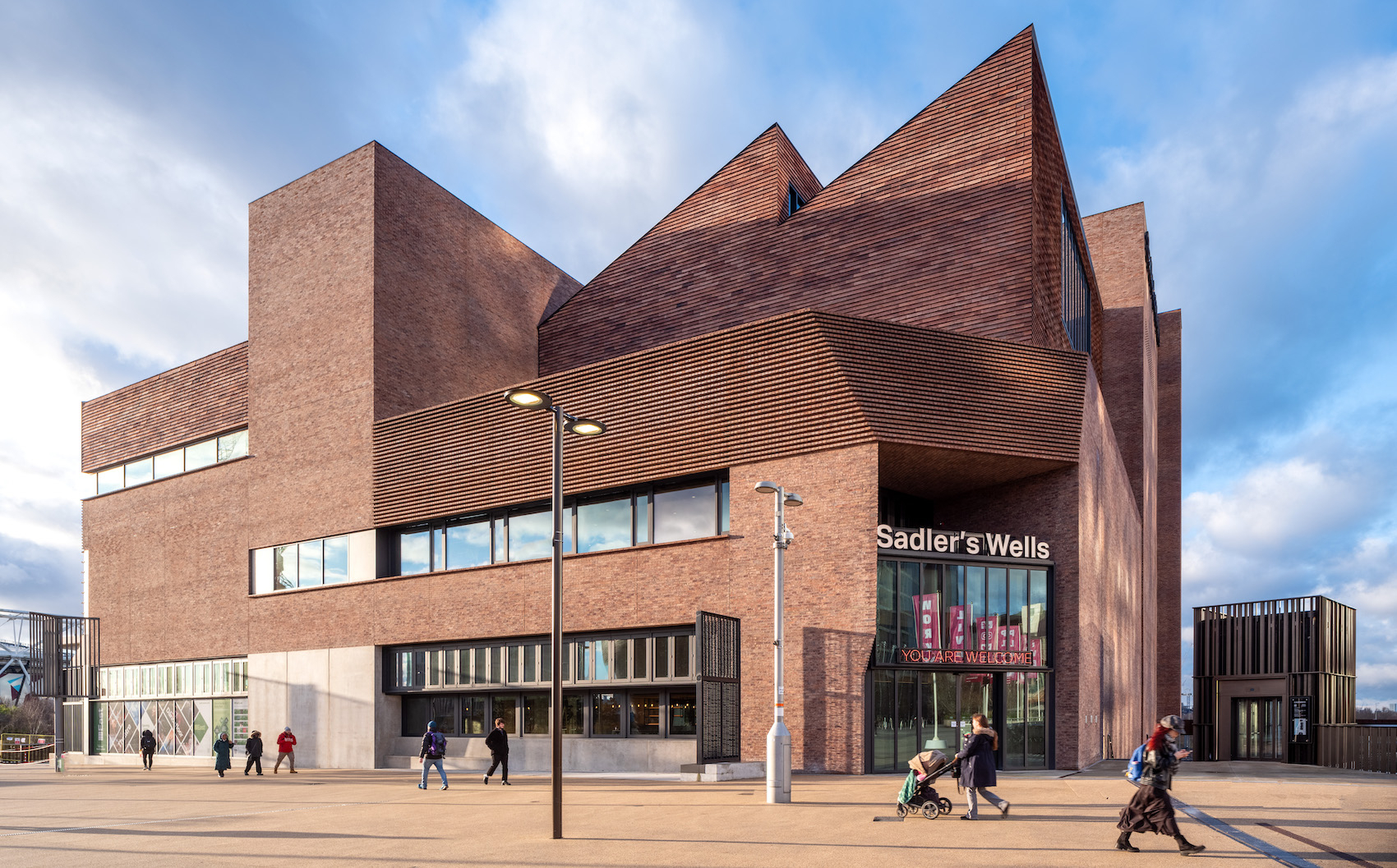 sadler’s-wells-east-–-adc