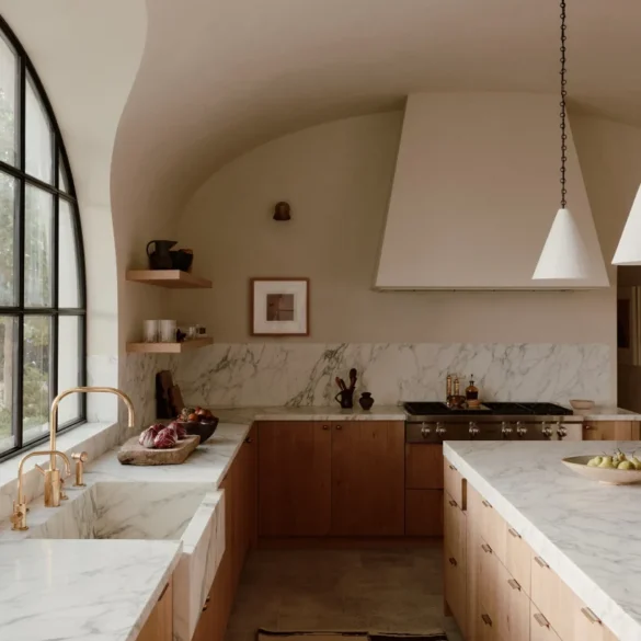 mediterranean-modern-in-austin:-a-masterclass-in-effortless-luxury-–-adc