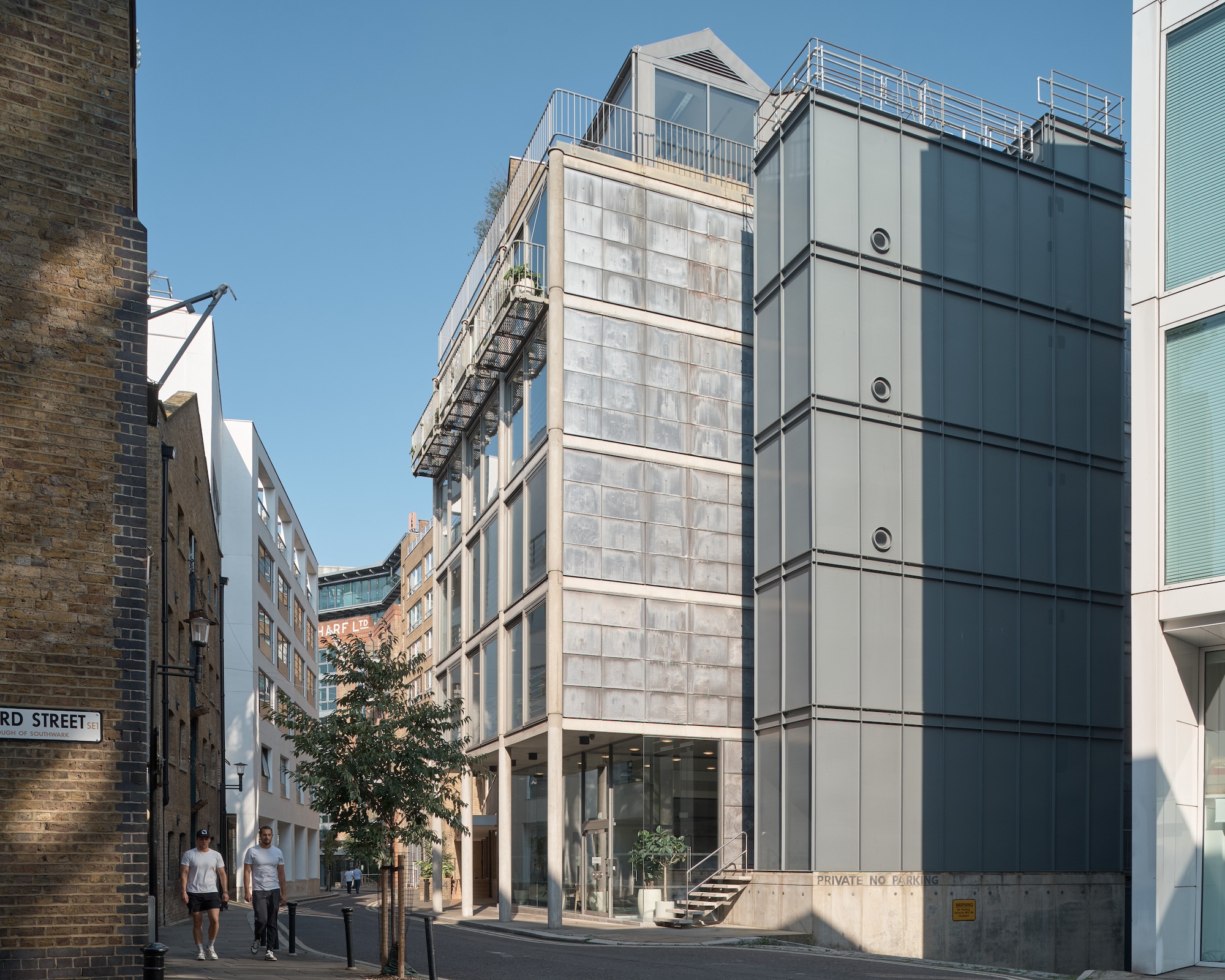the-conran-building-–-adc