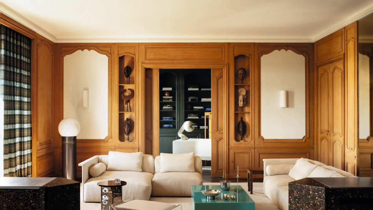 a-quiet-revolution:-studio-asai’s-parisian-hideaway-by-the-bois-de-boulogne