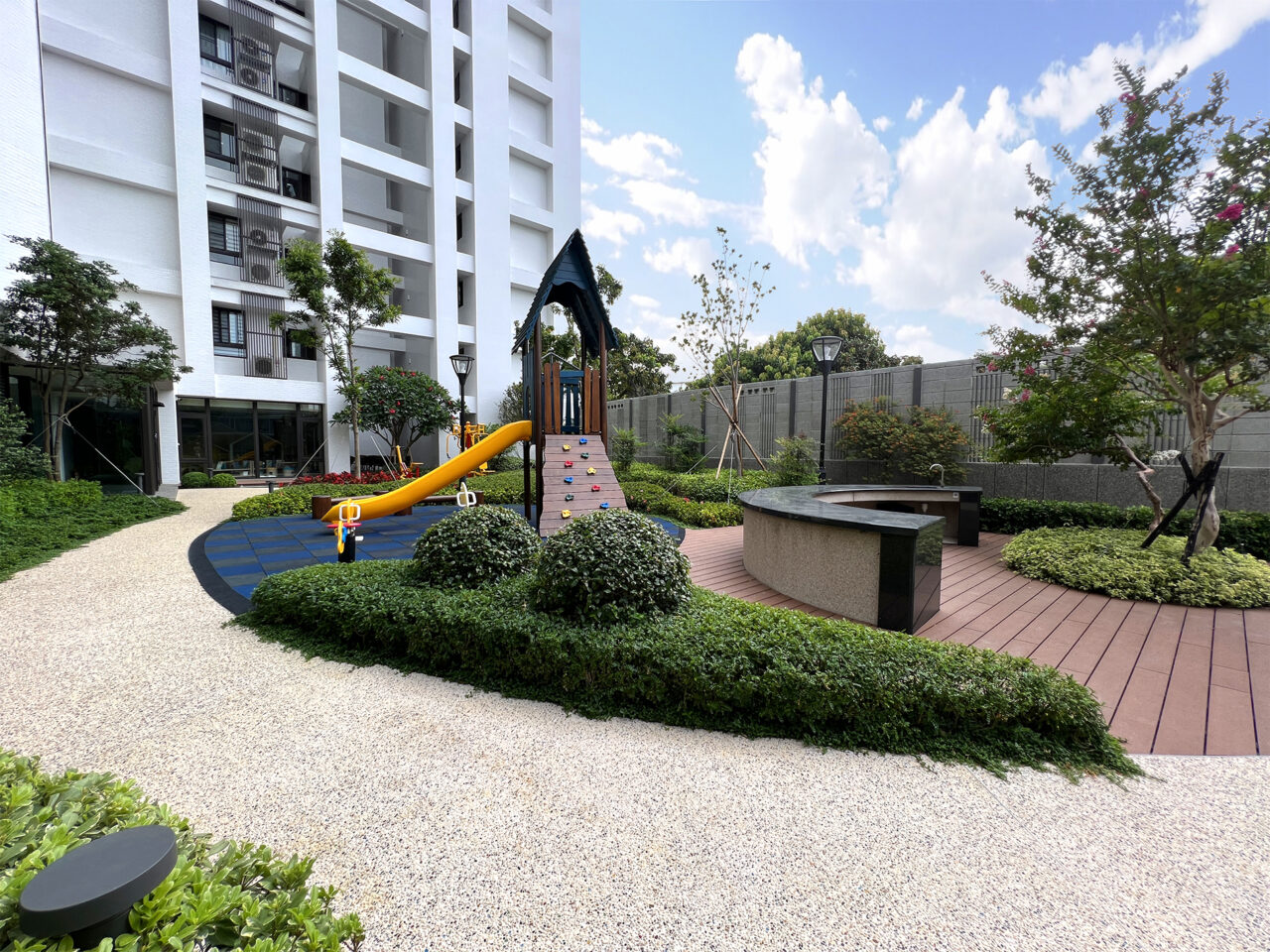 Garden of Green Field