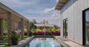 a-modern-farmhouse-full-of-southern-warmth-and-mountain-stillness