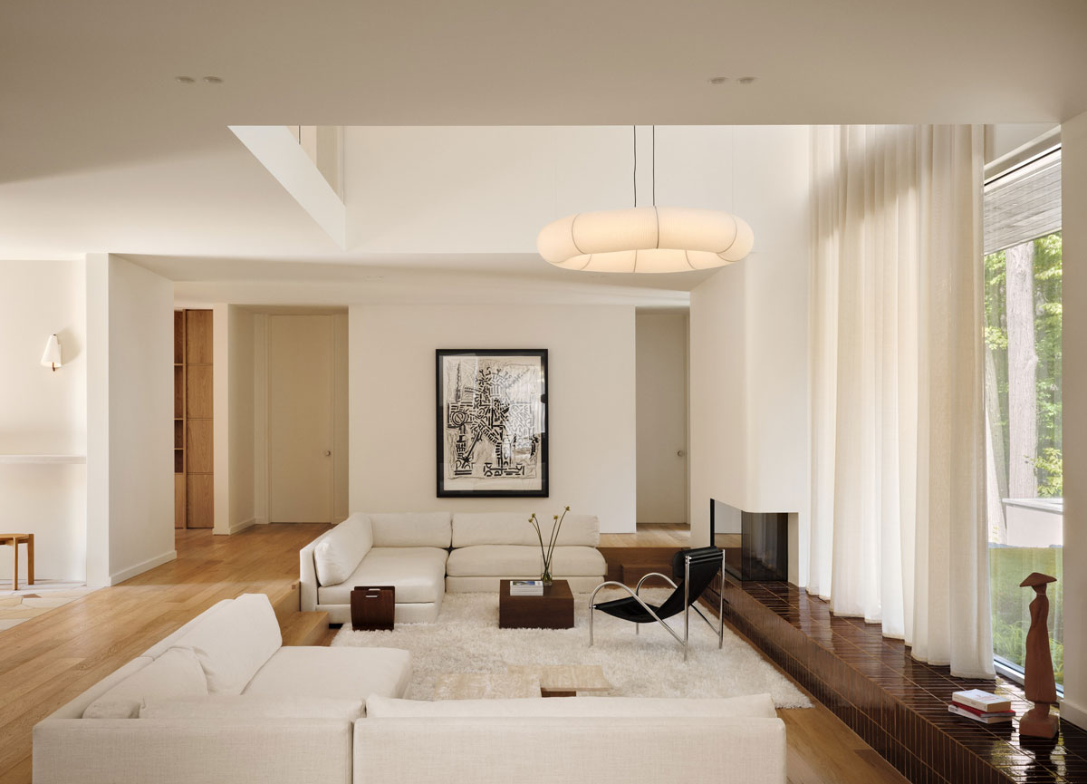 elevated-mountain-living-with-a-minimalist-twist-–-adc