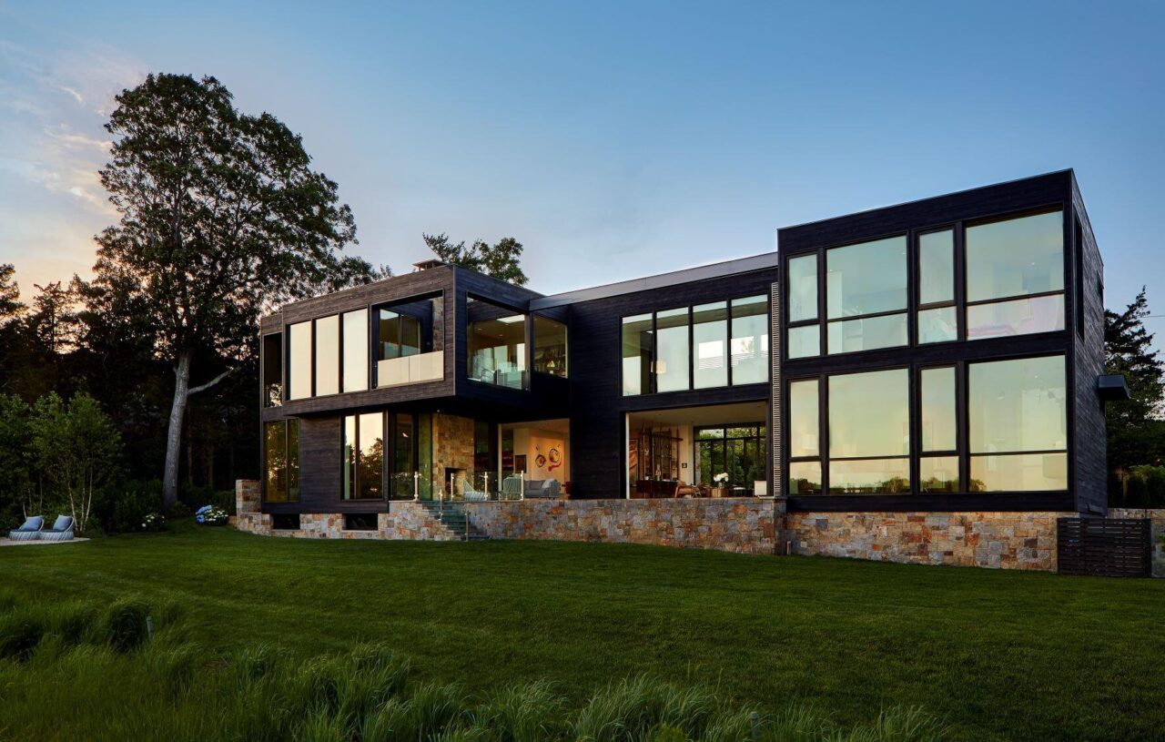 how-this-family-home-was-designed-around-pool-days-and-dinner-parties