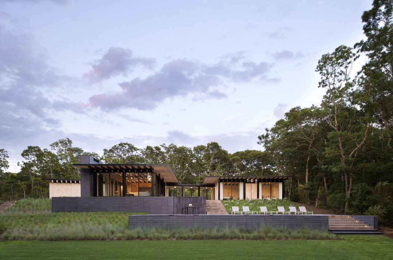 how-one-hamptons-family-built-a-home-around-their-love-of-the-water