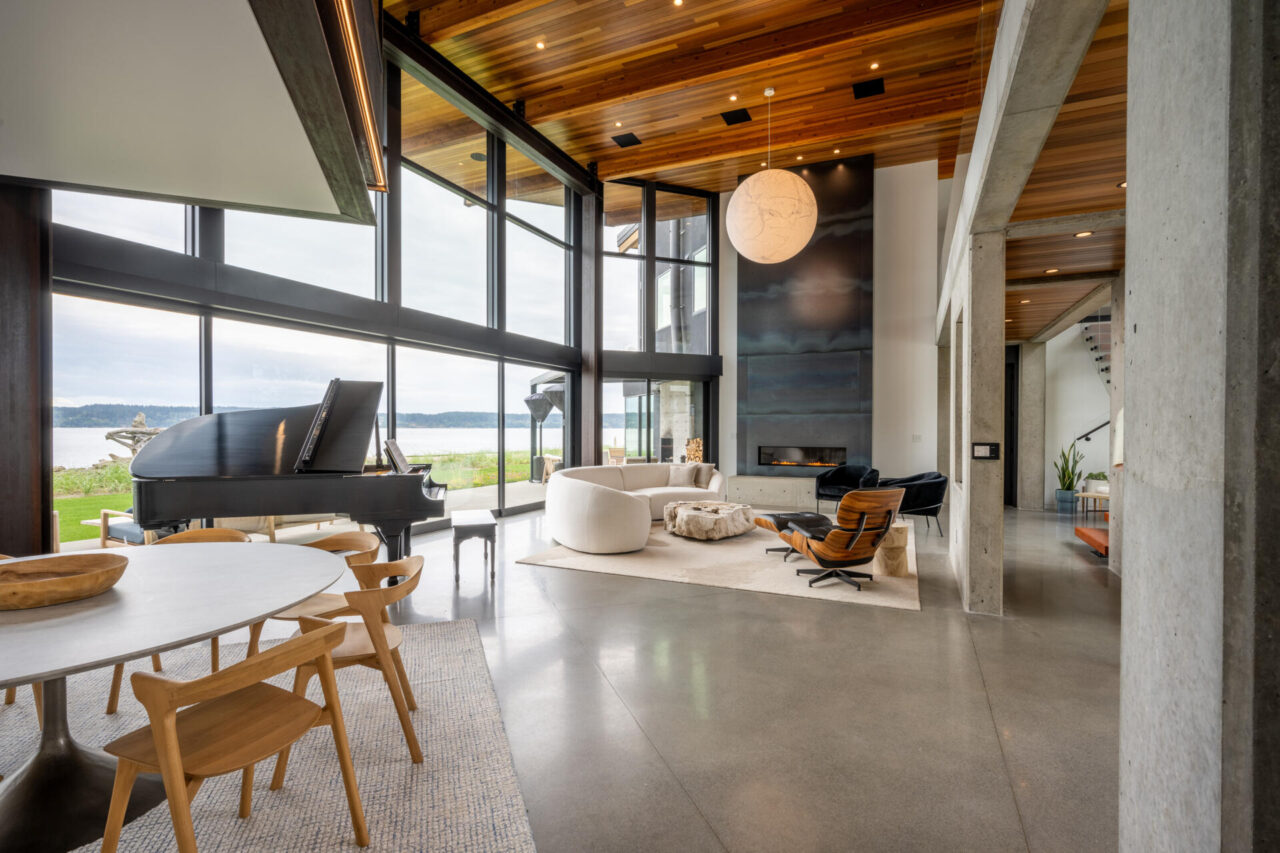 a-coastal-house-built-to-withstand-land,-sea,-and-time