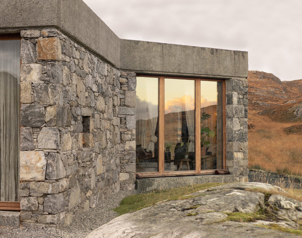 caochan-na-creige-wins-riba-house-of-the-year-–-adc