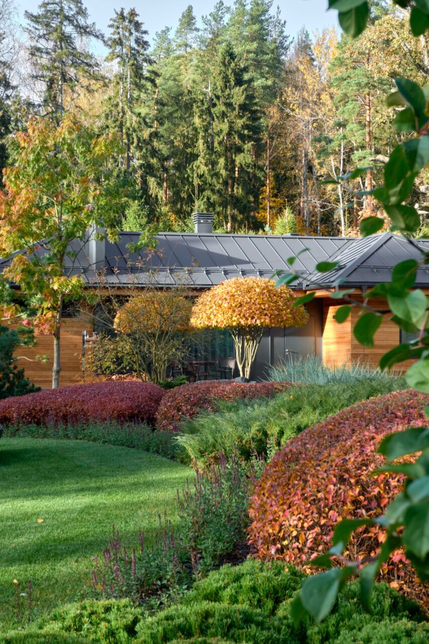 HRUSTALNOE ESTATE