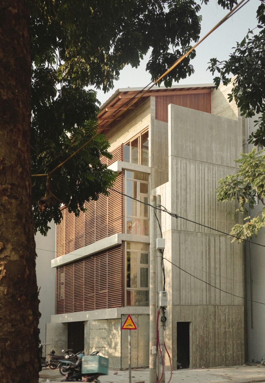 Vertical Tube House