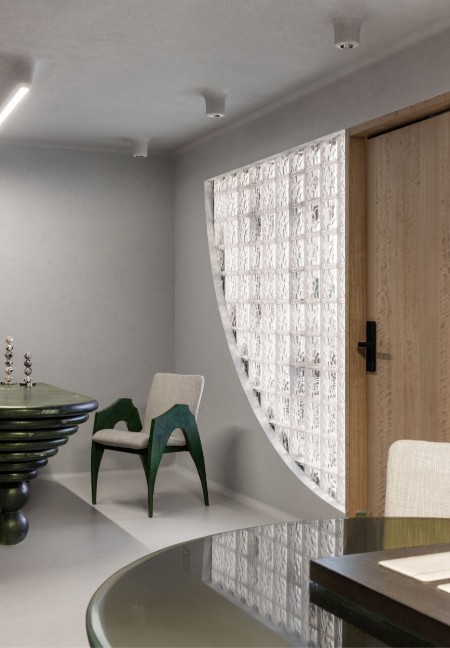 Seamless Realty Office